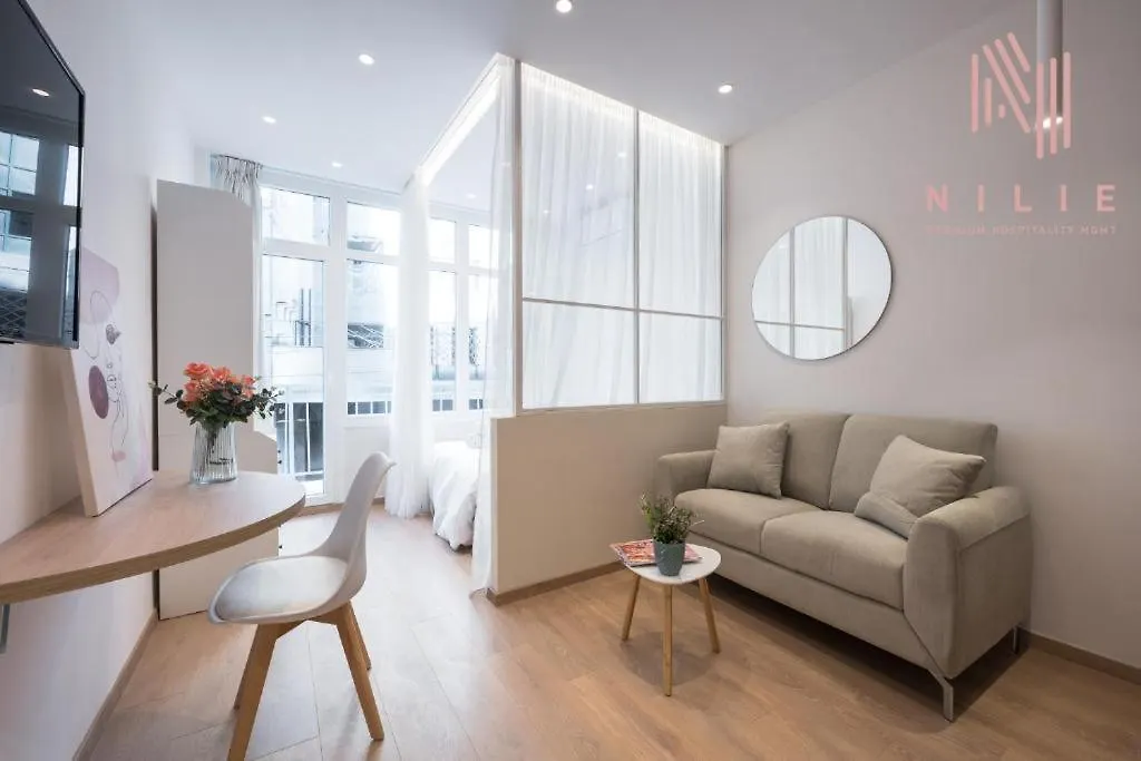 V1, Nilie Hospitality Mgmt Apartment Salonic